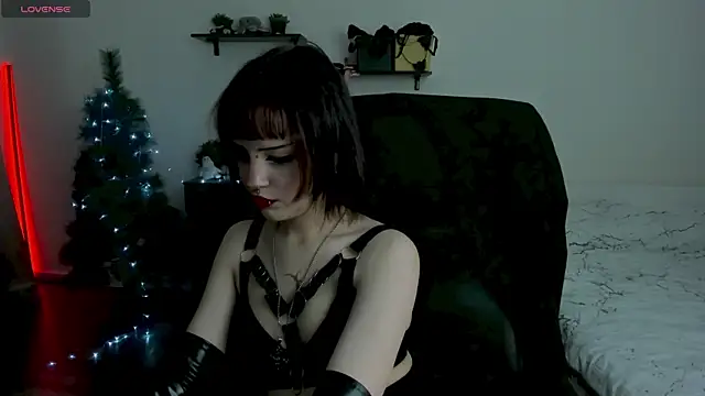 LiyaLuna online show from 01.13.26