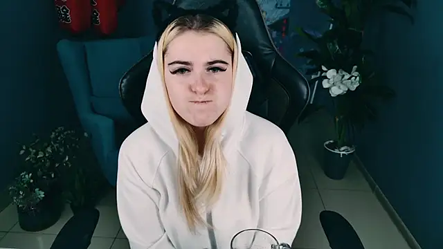 Stef Nicks online show from 09.26.25