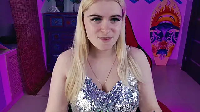 Stef Nicks online show from 11.07.25