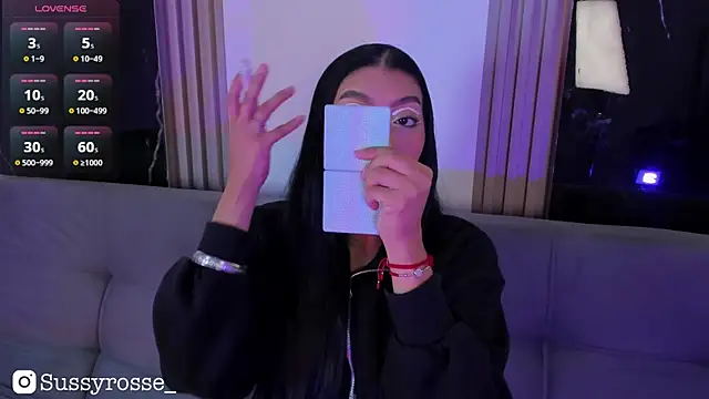 Sussyrosse  online show from 12.14.25