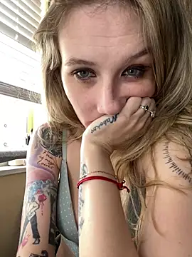 AutumnTides online show from 02.22.26