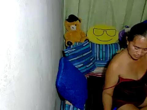 Snapshot of xxloveheart chatting on 03.09.26 xxloveheart online show from 03.09.26