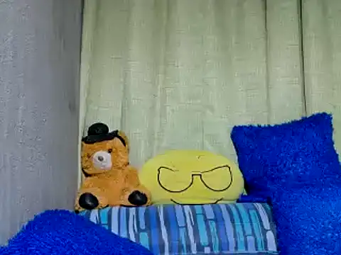 Snapshot of xxloveheart chatting on 03.14.26 xxloveheart online show from 03.14.26