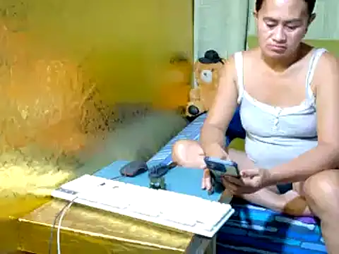 Snapshot of xxloveheart chatting on 03.26.26 xxloveheart online show from 03.26.26