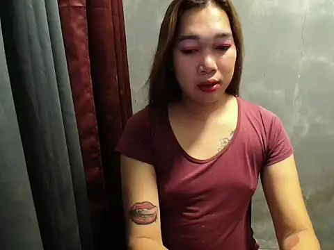 Snapshot of ur_sexymaurice chatting on 03.25.26 ur sexymaurice online show from 03.25.26