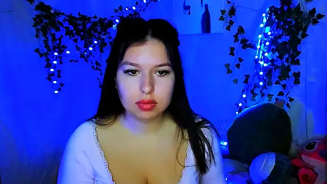 ChloeRicc online show from 12.18.25