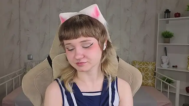 Tori Cutie online show from 05.19.26