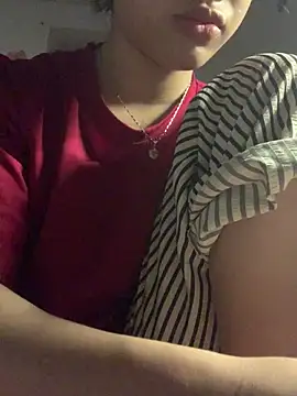 Snapshot of Nguyenha11 chatting on 03.18.26 Nguyenha11 online show from 03.18.26