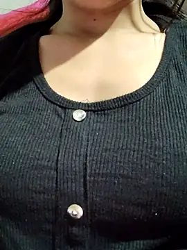 Snapshot of sana-5 chatting on 02.20.26 sana-5 online show from 02.20.26