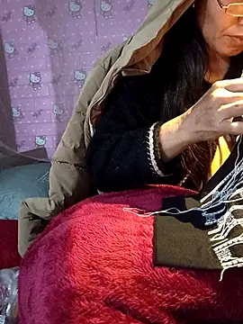 TinTin321 online show from 12.18.25