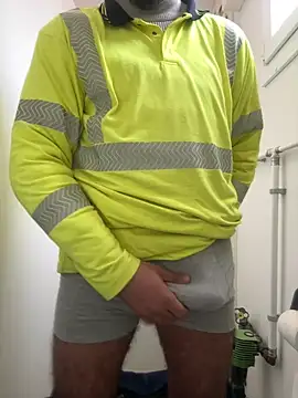 Snapshot of analtake13 chatting on 09.25.25 analtake13 online show from 09.25.25