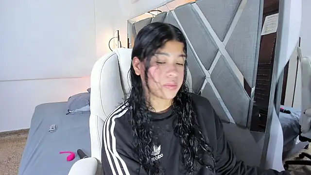 Snapshot of Ivy_nt chatting on 09.11.25 Ivy nt online show from 09.11.25