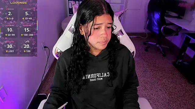 Snapshot of Ivy_nt chatting on 10.08.25 Ivy nt online show from 10.08.25