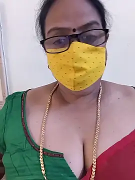 Snapshot of heera-rani chatting on 06.03.26 heera-rani online show from 06.03.26