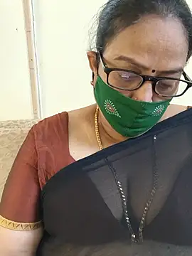 Snapshot of heera-rani chatting on 06.10.26 heera-rani online show from 06.10.26