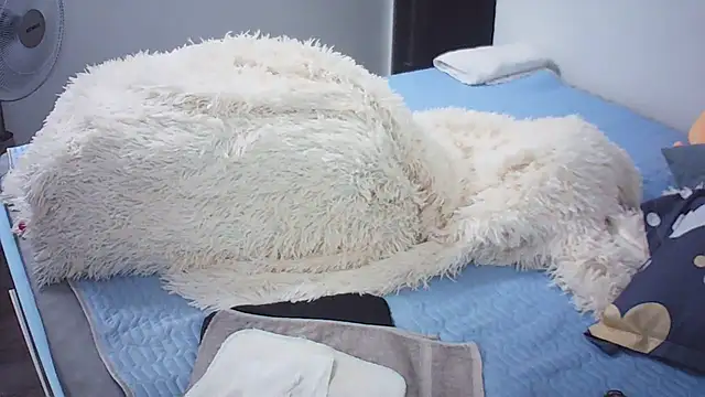 Linh linh01 online show from 10.23.25