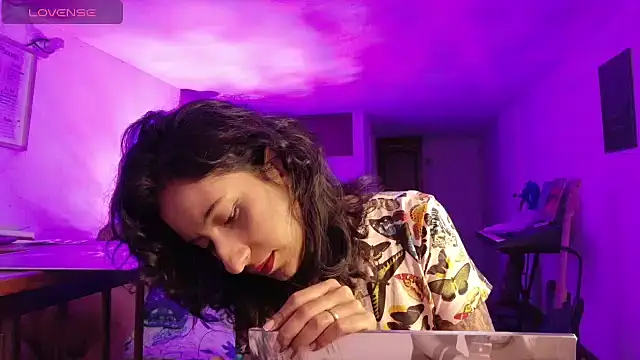 atenea dragon   online show from 12.03.25