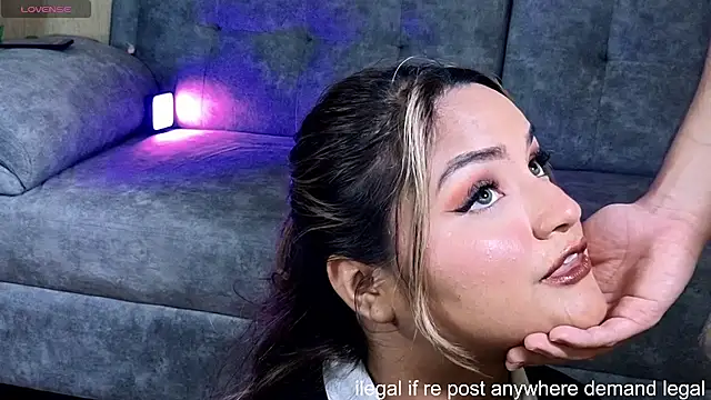 laurale phillipe online show from 10.08.25