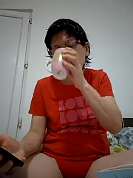 Vera Elle online show from 12.16.25