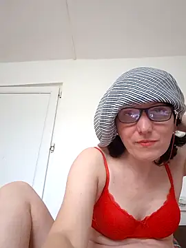 Vera Elle online show from 04.02.26