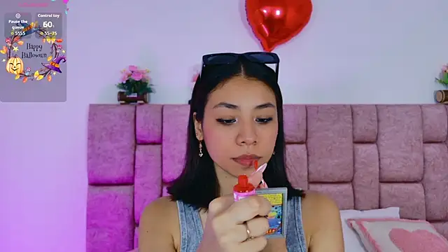 ScarlettLuxe online show from 10.22.25