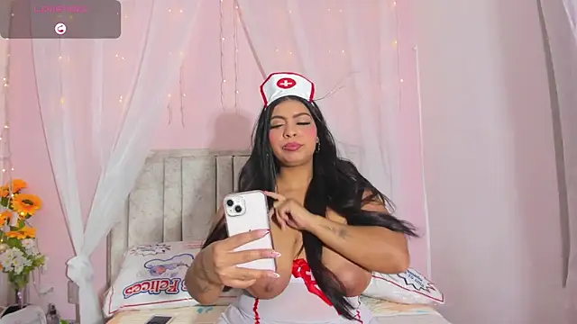 Rachellcooperrr online show from 09.23.25