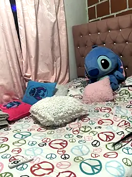 Rachellcooperrr online show from 12.19.25