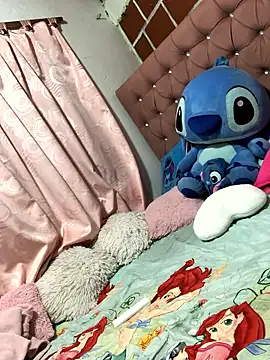 Rachellcooperrr online show from 01.13.26