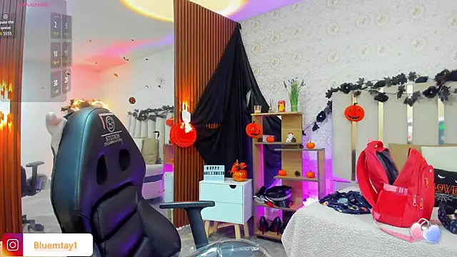 BLUE TAY1 online show from 10.21.25