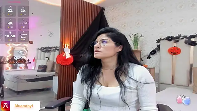 BLUE TAY1 online show from 10.22.25