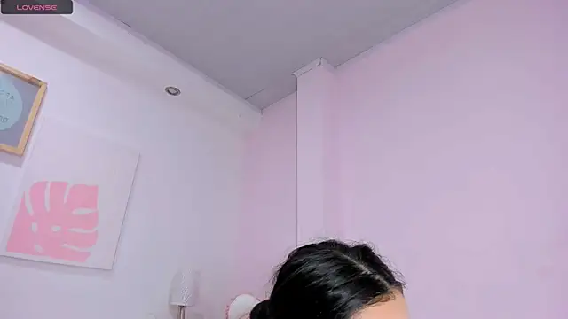 milk candy18 online show from 11.20.25