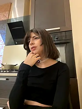 Miranda Kerry online show from 09.21.25