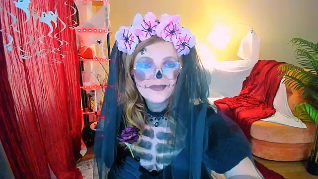 YourUniverser online show from 10.31.25