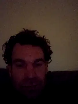 Snapshot of BigD1ckDan86 chatting on 11.08.25 BigD1ckDan86 online show from 11.08.25