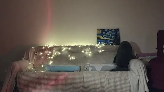 Pixxxis online show from 10.30.25