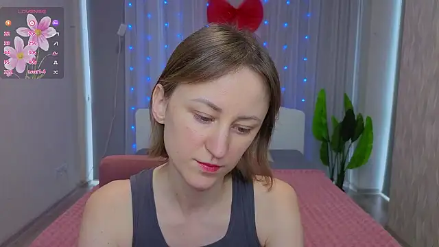 LuluChiiii online show from 02.11.26