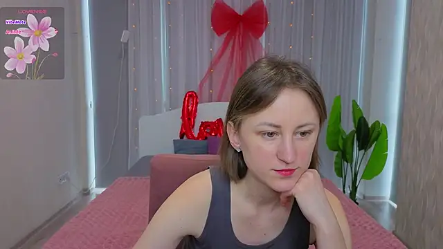 LuluChiiii online show from 02.17.26