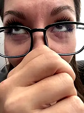 kittyCarrol online show from 09.25.25