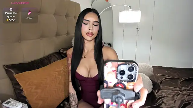 Snapshot of khalifafoxxxx chatting on 03.12.26 khalifafoxxxx online show from 03.12.26