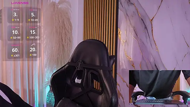 JulienSaint online show from 12.15.25