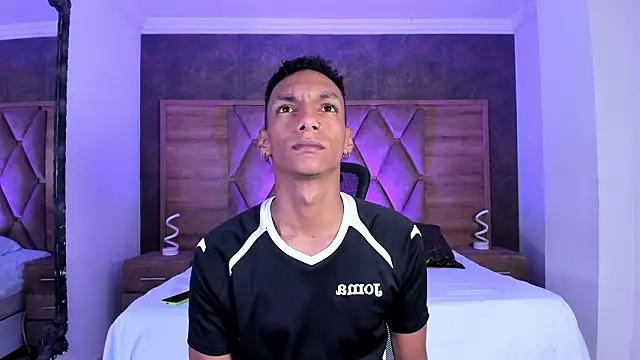 JulienSaint online show from 02.05.26