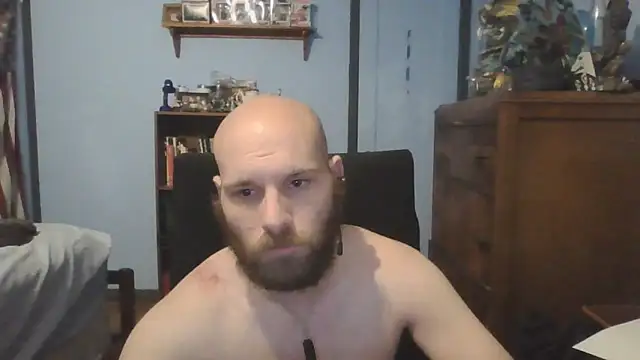 Snapshot of PDrents chatting on 09.27.25 PDrents online show from 09.27.25