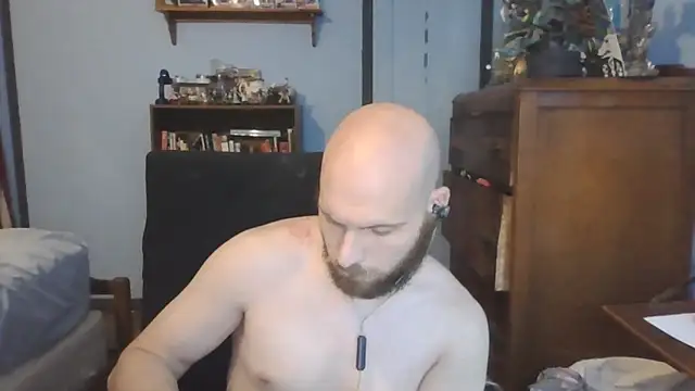 Snapshot of PDrents chatting on 10.04.25 PDrents online show from 10.04.25