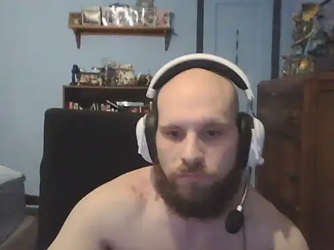 Snapshot of PDrents chatting on 11.03.25 PDrents online show from 11.03.25