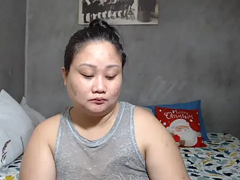 Snapshot of jengrey chatting on 01.16.26 jengrey online show from 01.16.26