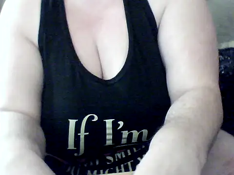 Snapshot of Valendra_ chatting on 02.22.26 Valendra online show from 02.22.26