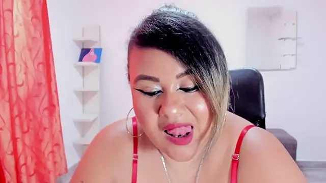 Snapshot of brent_rossy chatting on 02.01.25 brent rossy online show from 02.01.25