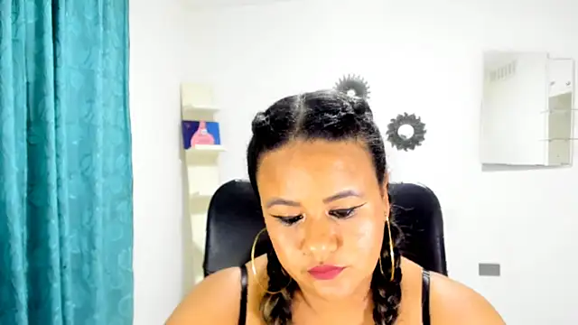 Snapshot of brent_rossy chatting on 11.17.25 brent rossy online show from 11.17.25