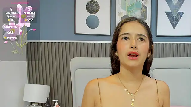 Ivy petit online show from 12.19.25