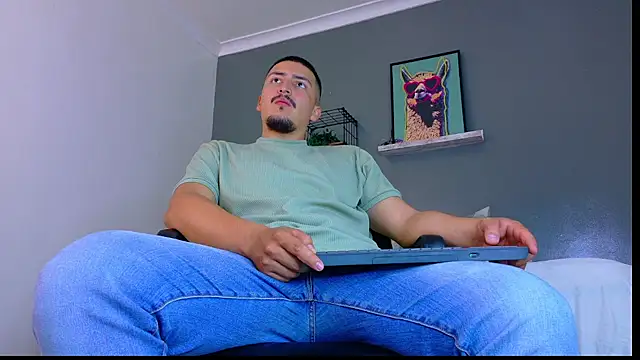 MrFox   online show from 04.07.26